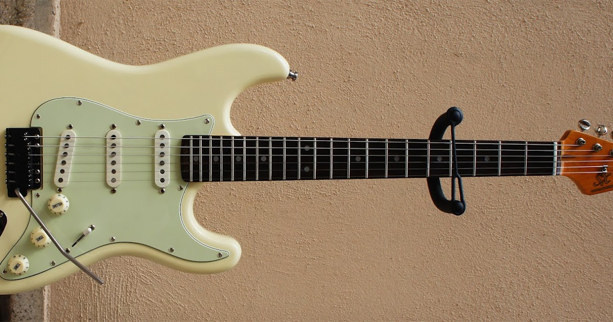 Fender sx stratocaster best sale